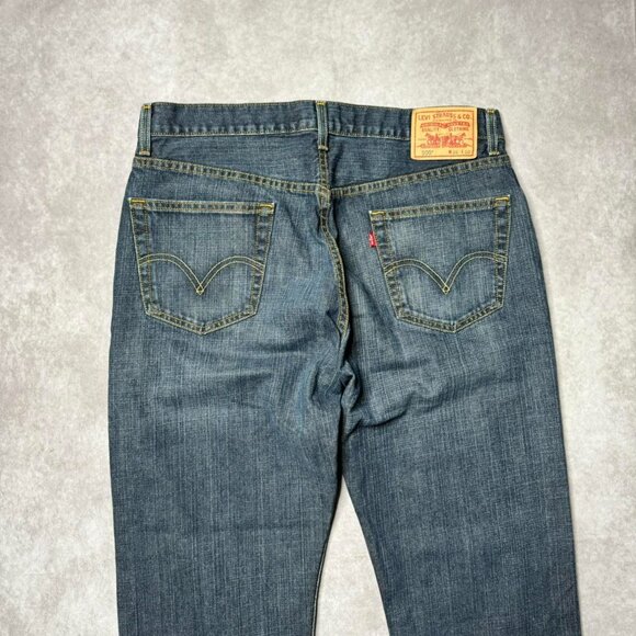 Levi 505 Denim Jeans - Picture 5 of 6
